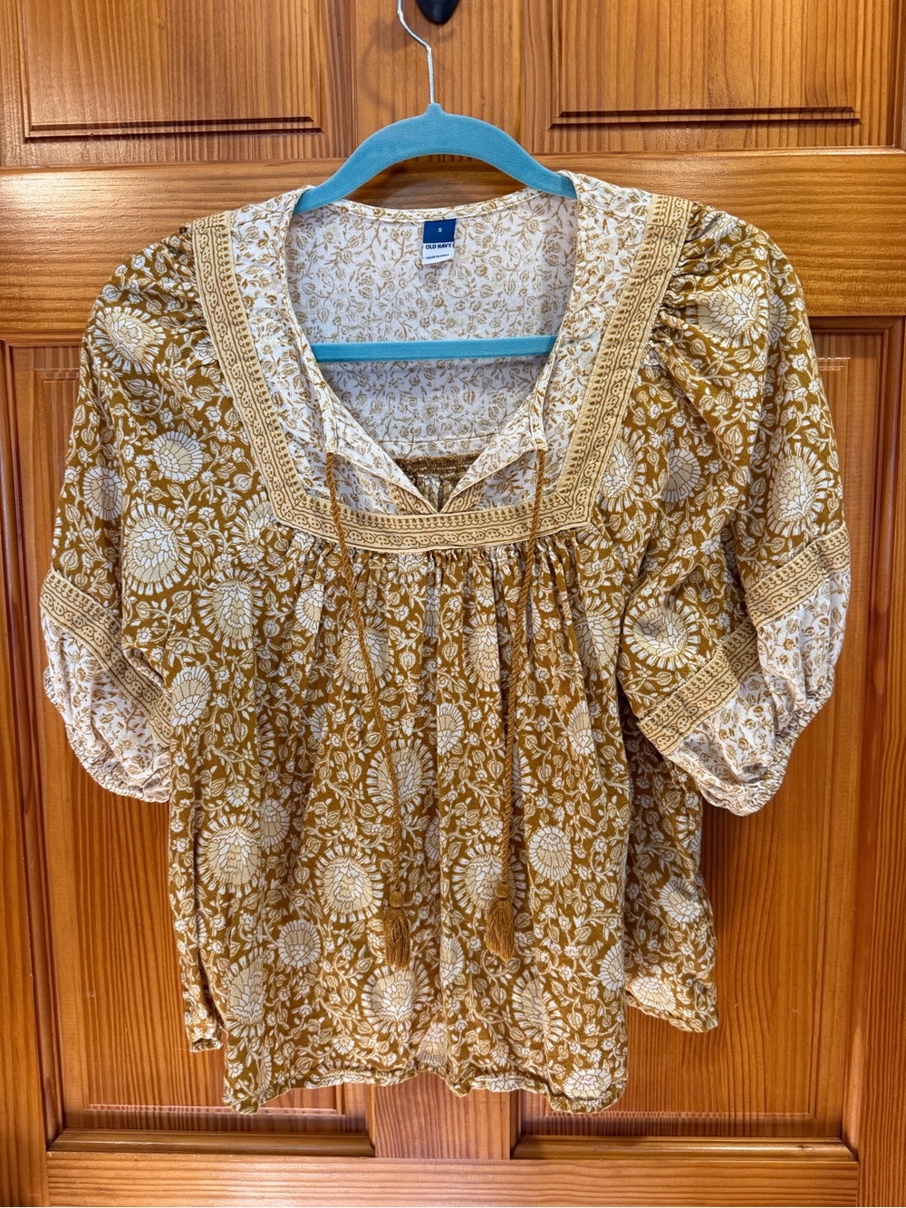 Old Navy Mustard and Cream Floral Peasant Tunic size S